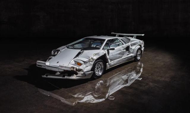 Η κατεστραμμένη Lamborghini από τον «Λύκο της Wall Street» μπορεί να πουληθεί μέχρι και για 2 εκατομμύρια δολάρια